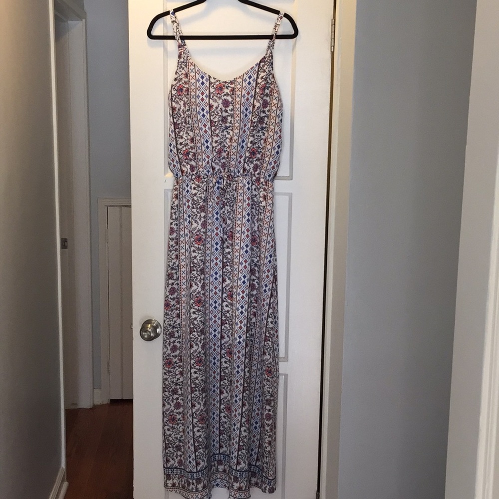Bobeau chiffon maxi dress M